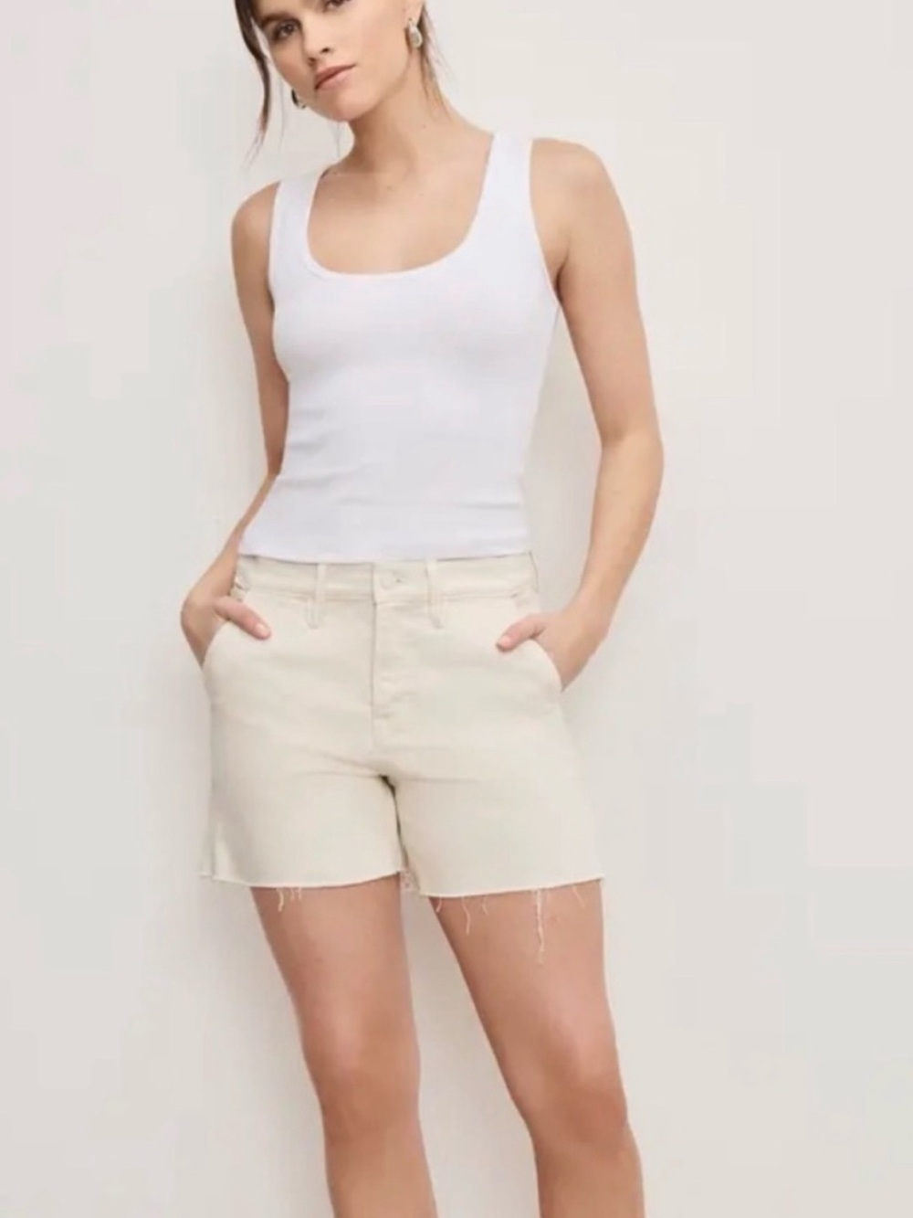 Good American Carpenter Long Denim Shorts Ecru Raw Hem Size 16 NWT